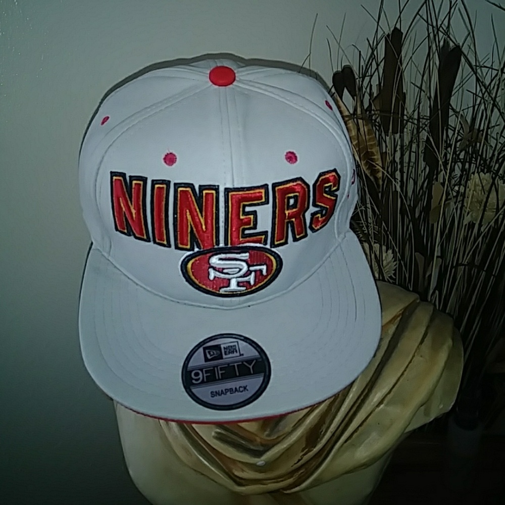 San Francisco 49ers snap back